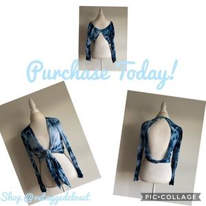 Happening in the Present Crop Top